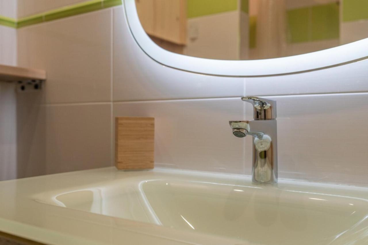 Fauvettes Furnished Flat Apartman Annecy Kültér fotó